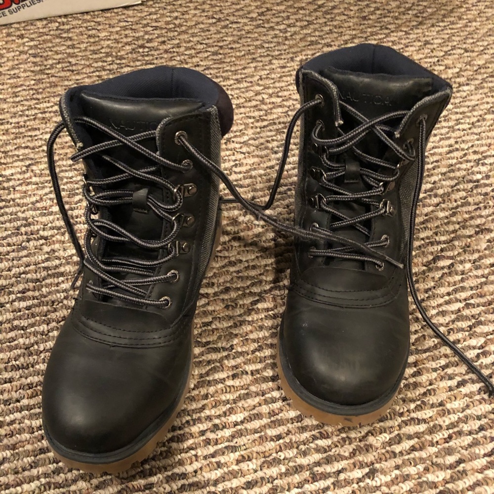 Man’s Náutica winter boots